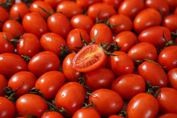 cherry tomatoes
방울토마토