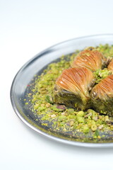 Turkish Indulgence: Crispy Pistachio Baklava Perfection