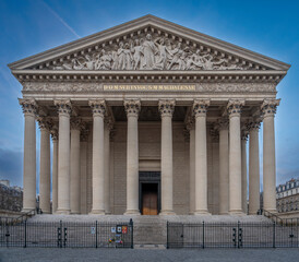 Fototapeta premium Paris, France - 12 18 2024: View the facade of the Church of the Madeleine renovated.
