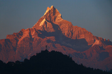 Naklejka premium Mt. Machhapuchhre Sunset | Fishtail Mountain Nepal