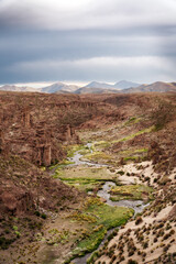 Obraz premium River and Road in the Altiplano Bolivia