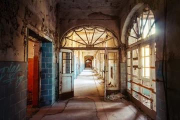 Gordijnen Heilstätten Belitz in Berlin, Germany, April 2023 © Lukas