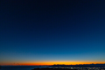 日本平夢テラスからオレンジに染まる地平線