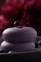 Mus jagodowy w formie krążka © Fotosylwester