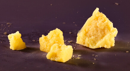 Parmesan Stuecke, Käse, Italien, Käsebruch, 