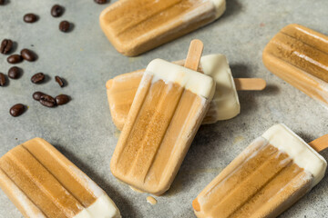 Cold Frozen Thai Iced Coffee Popsicles