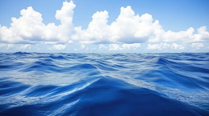 Fototapeta premium Blue Ocean Waves Under a Cloudy Sky