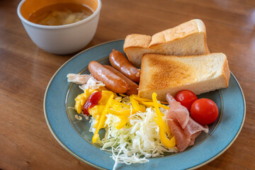 バランスの良いモーニング