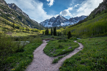 Trails through Maroon Bells scenery