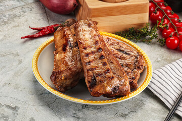 Grilled pork ribs with spices