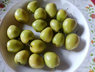 Picture of green jujube on a plate