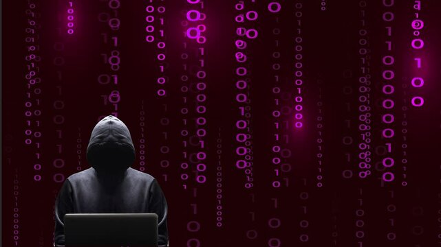Silhouette noire d&eacute;cal&eacute;e sur la gauche du cybercriminel devant son &eacute;cran d'ordinateur portable sur fond de donn&eacute;es binaires rose