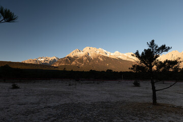 Lijiang, China, watch the Lijiang performance and climb the jade dragon mountain