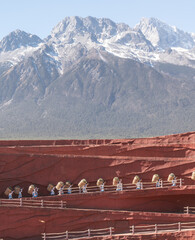 Lijiang, China, watch the Lijiang performance and climb the jade dragon mountain