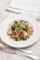 Lentils and mangold in cream sauce