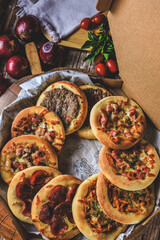 Esfiha or mini pizza