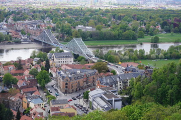 Blick vom oberen Haltepunkt der Schwebebahn in Dresden