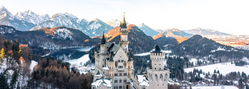 Neuschwanstein Royal Castle in winter, Bavaria, Germany