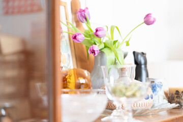 チューリップと北欧のインテリア