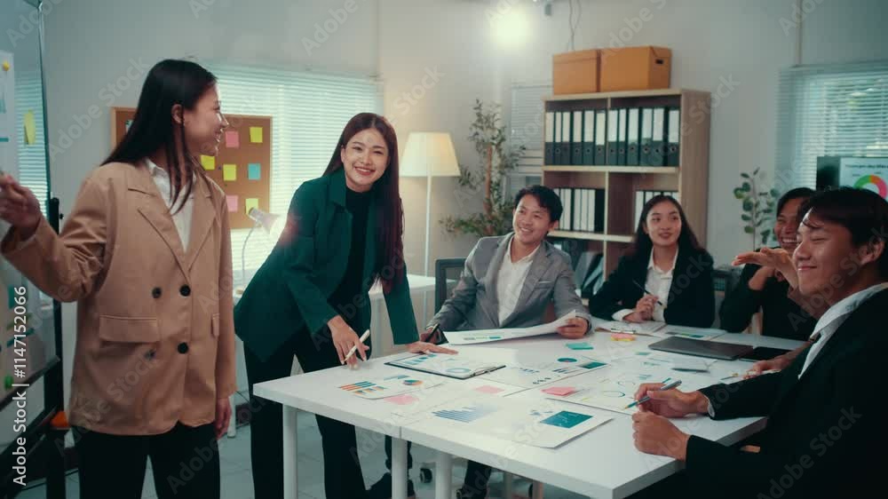 Poster professional businesswoman leading strategic meeting, presenting data-driven insights on whiteboard 