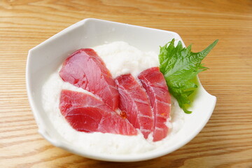 マグロ刺身と長芋とろろ