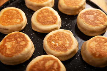 Gorditas de Nata. Cream Gorditas, Mexican street snack, is an easy recipe made with wheat flour, cream, sugar and cinnamon, sweet bread similar in shape to an English muffin, eaten as a dessert.