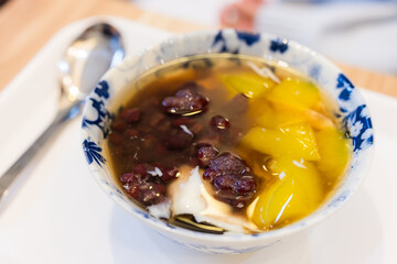Delicious Taiwanese tofu pudding with red bean jelly