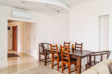 Modern Dining Room with Warm Wood Accents