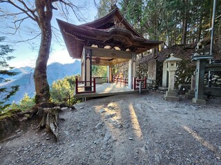 三峯神社　遥拝殿