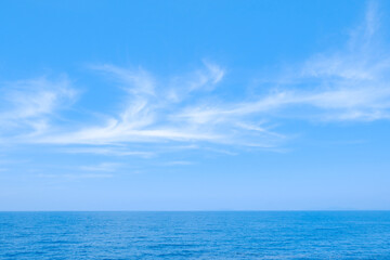 Obraz premium 青空と海