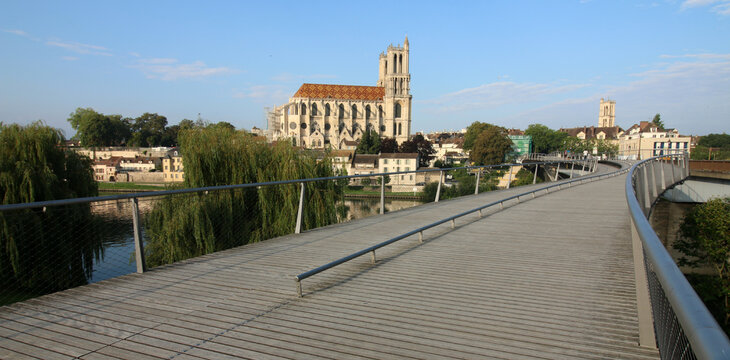 Mantes la Jolie - La Coll&eacute;giale