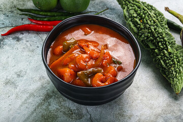 Thai red curry with prawn