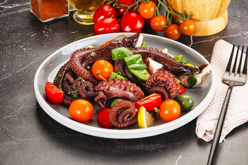 Salad with octopus tentacle and vegetables