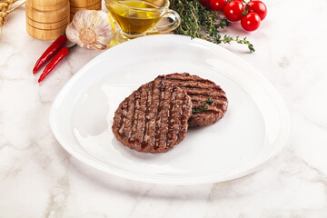 Grilled beef cutlet for burger