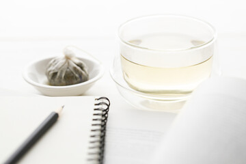 cup of hot tea and tea bag