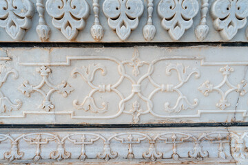 Detailaufnahmen der Verzierungen und Dekorationen in den Wänden des Taj Mahal in Indien, Asien