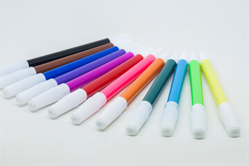 Colorful Array of Markers Perfect for Art and Creative Projects