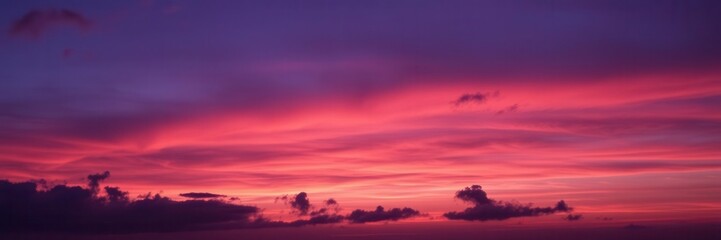 Fototapeta premium Colorful abstract sky at sunset with vibrant hues of pink, orange, and purple blending together seamlessly, abstract, purple