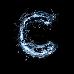 Obraz premium Abstract Water Splash: A mesmerizing swirl of liquid creating a dynamic 'C' shape against a stark black backdrop, evoking themes of fluidity, purity, and movement.
