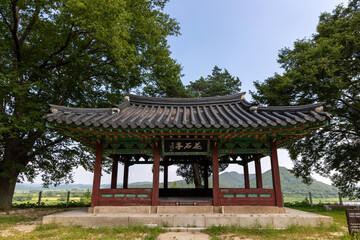 Fototapeta premium pavilion in the park
