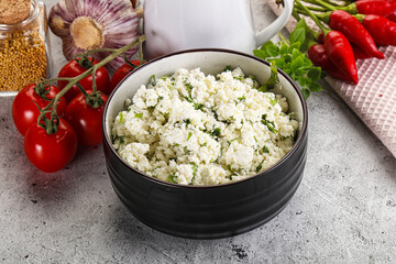 Curd cheese with green herbs