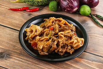 Tibetian cuisine - thenthuk with beef