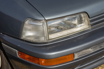 古い自動車のヘッドライト Headlight of the old car