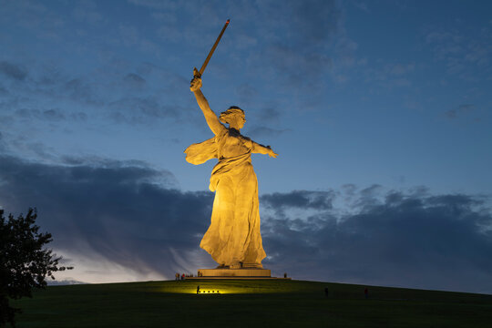 VOLGOGRAD, RUSSIA - SEPTEMBER 19, 2021: The Motherland Calls Monument on Mamayev Kurgan on a September evening