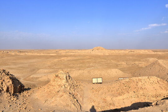 the area of the excavation site in the Ancient City of Uruk, Iraq