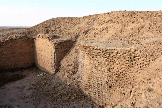 the walls and bricks in the excavation site in the Ancient City of Uruk, Iraq