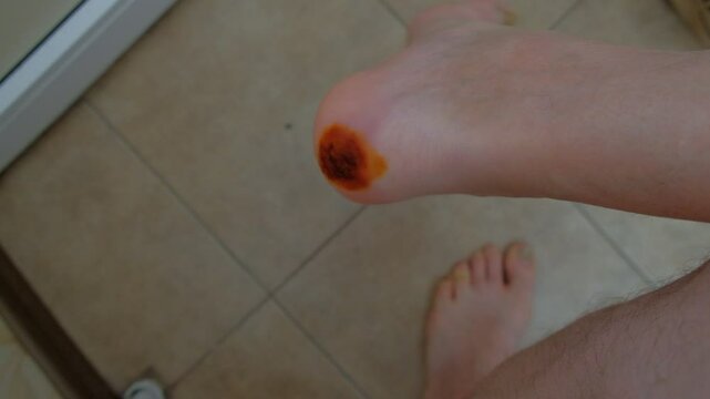 feet in the bathroom strit 2024 2023