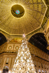 Obraz premium Milano, albero di Natale 2024, Galleria Vittorio Emanuele