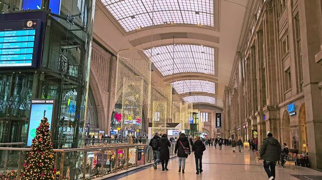 Leipzig. Germany 21.12.2024 hall of the central station