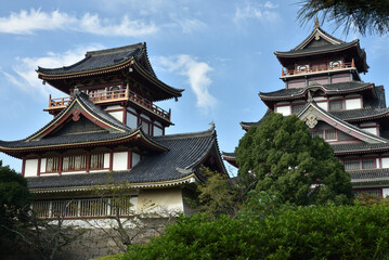 Fototapeta premium 伏見桃山城 大天守と小天守(京都市伏見区)